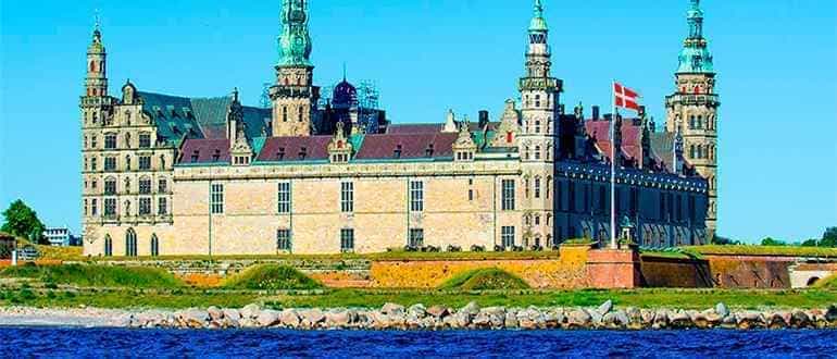 ренессансный замок Кронборг